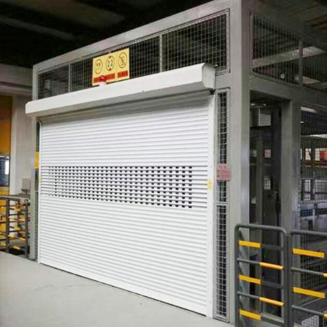 阿拉尔农场导轨式升降机货梯